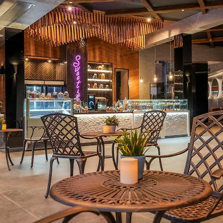 בניה Grand Hotel Therme מראה חיצוני תמונה